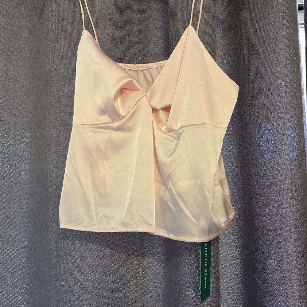 Satin tank